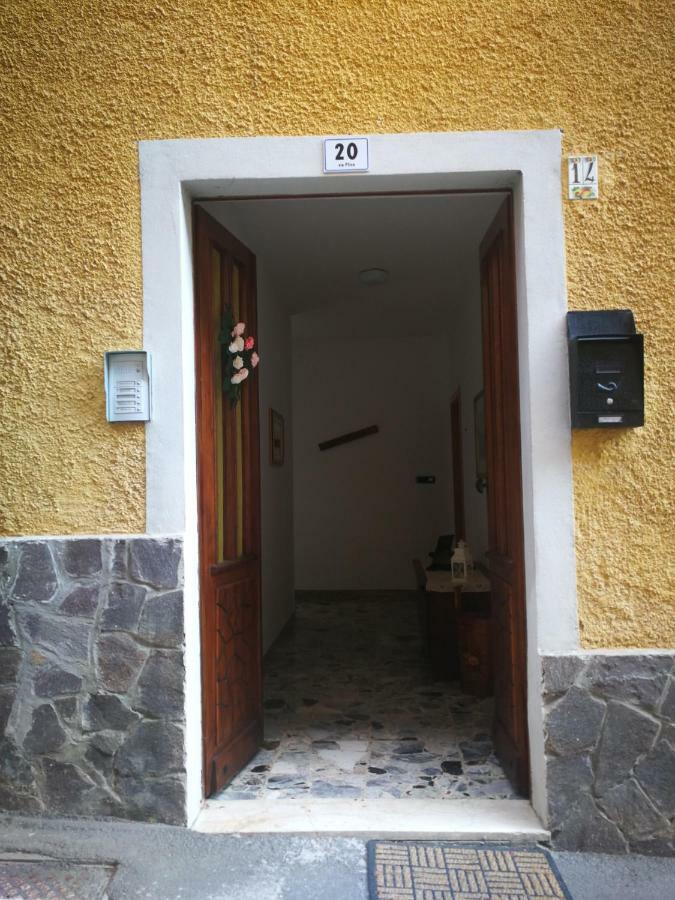 Casa Luca E Cristina Villa Мецолаго Екстериор снимка